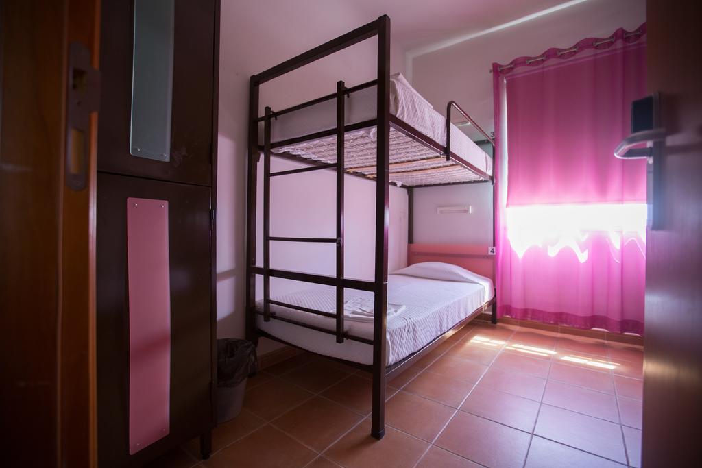 Hi Portimao - Pousada De Juventude Habitación foto