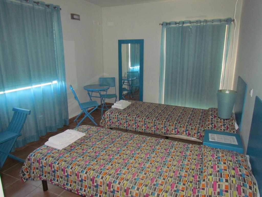 Hi Portimao - Pousada De Juventude Habitación foto